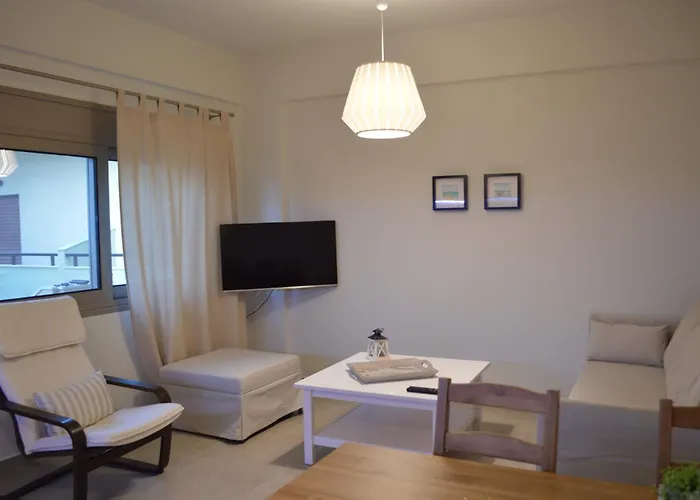 Caravel Apartments Stalis