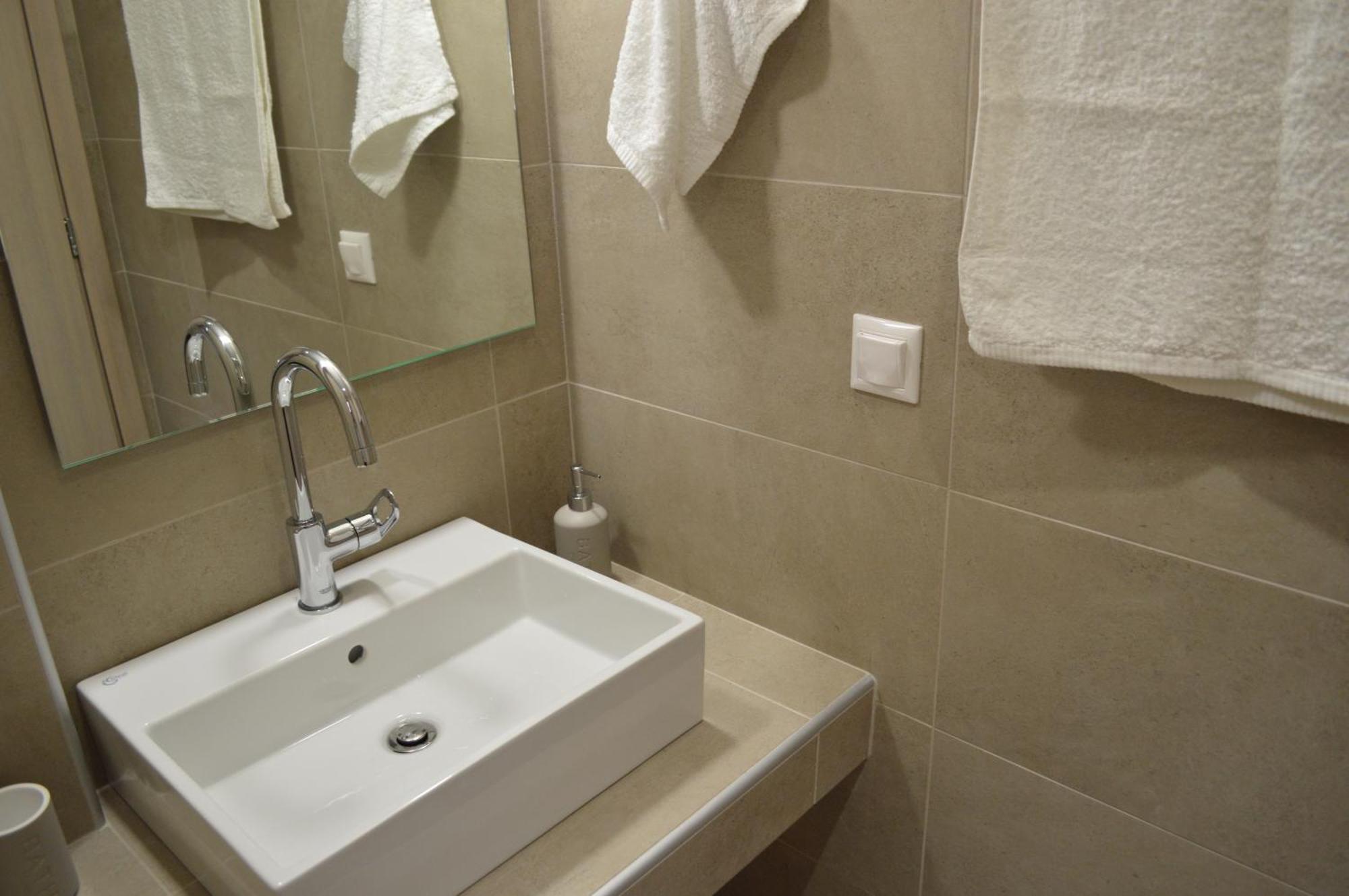 Caravel Apartment *